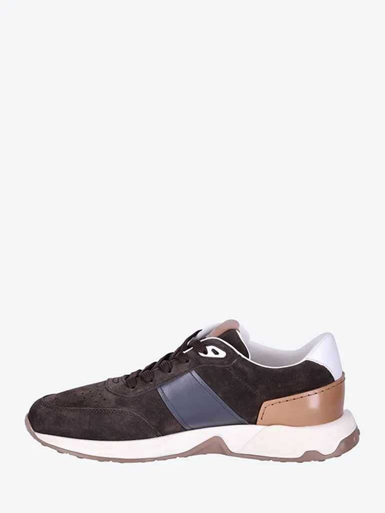 Leather running sneakers